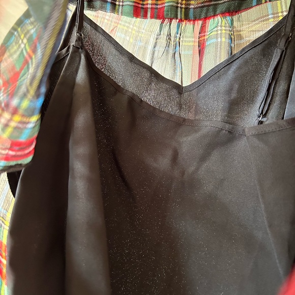 BNWT J. Crew Sleeveless ruffle-collar top in black Stewart tartan - XS - Picture 4 of 8